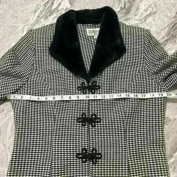 Julian Taylor Vintage Houndstooth Blazer With Faux Fur Collar Size 12 90s Black - Picture 6 of 14